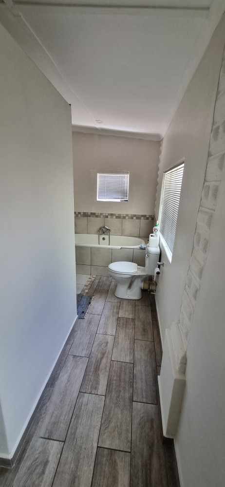 4 Bedroom Property for Sale in Porterville Western Cape
